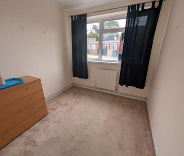 2 bedroom bungalow to rent - Photo 1