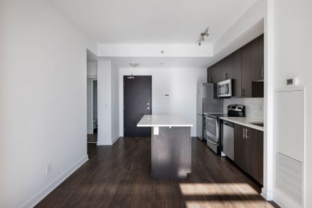 For Lease - 11 Superior Avenue Unit# 905, Toronto, Ontario - Photo 5