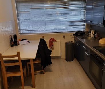 Room Arnhem - Van Borselenstraat - Foto 4
