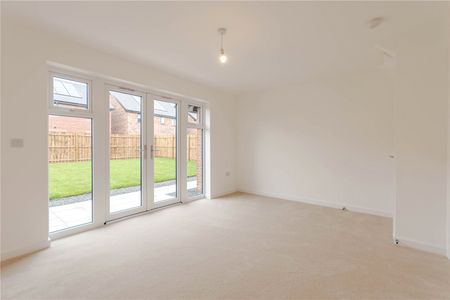 6, Hazel Road, Cramlington, Northumberland, NE23 8HP - Photo 5