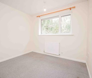 3 bedroom detached house to rent - Photo 6
