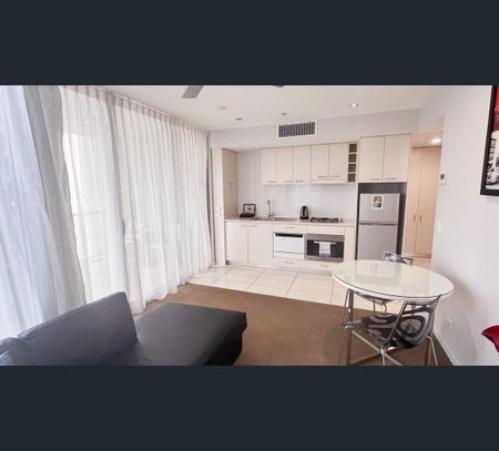 1506/127 Charlotte Street, Brisbane City, Qld 4000 - Photo 4