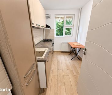 3 camere de închiriat Iancului Avrig 2 băi Renovat Nemobilat Metrou - Fotografie 6