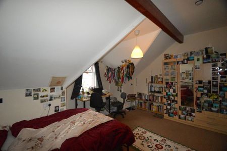 7 bedroom terraced house to rent - Photo 4