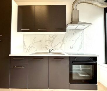 Instapklaar, ruim appartement met 2 slaapkamers - Photo 2