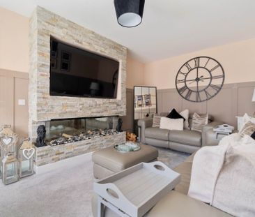 Price £2,700 pcm - Available Now - Furnished - Photo 3