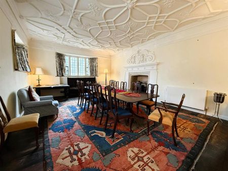 5 bedroom semi-detached house to rent - Photo 3