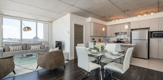 1 Bedroom | 1 Bathroom - 3400 Boulevard Saint-Elzéar W, Laval - Photo 2