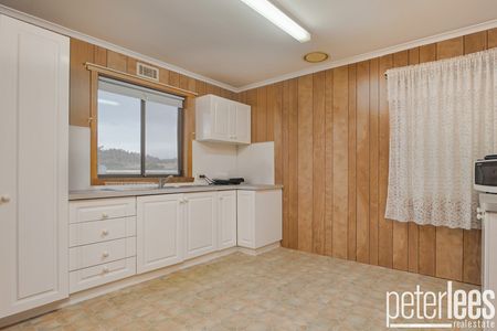 107 Hargrave Crescent, Mayfield TAS 7248 - Photo 5
