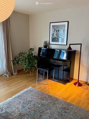 Freshly renovated and Furnished Apartment with Garden, Lake Views and Mid-Century Modern Style - Photo 4