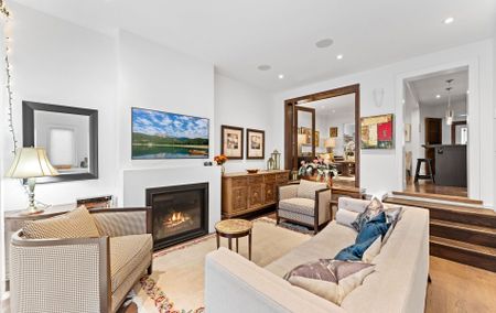 For Lease - 24 Mann Avenue, Toronto, Ontario - Photo 3