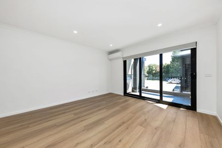 13&14/2 Howard Court, Clayton - Photo 4