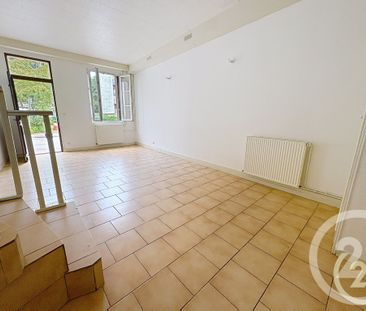 Location Maison 4 pièces 72m² PONT AUDEMER 27500 - Photo 2