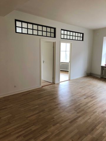 4 værelses lejlighed ved gågaden - Foto 2