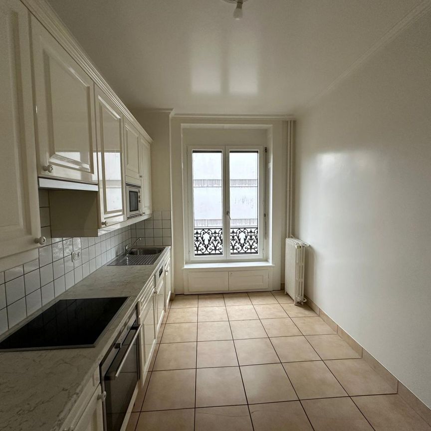 Charmant appartement de 5 pièces au 3ème étage. - Foto 1