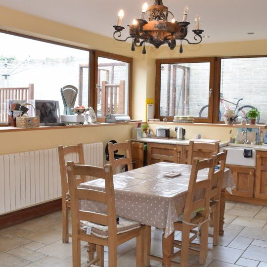Room for rent in 5-bedroom apartment in Portmarnock, Dublin - Photo 1