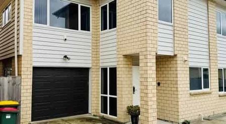 4 Bedroom house - 31B Pah Rd. Papatoetoe - Photo 2