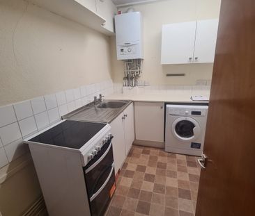 Montague Hill – Ground Ref 743 - Photo 4