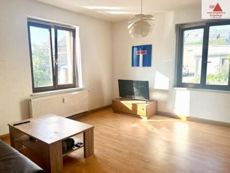 Dörflich gelegene 2-Raum-Wohnung mit Einbauküche und Kaminofen - Drebach/Grießbach - Foto 2