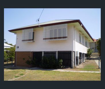 Classic Charm Positioned on a Generous Block - Photo 6