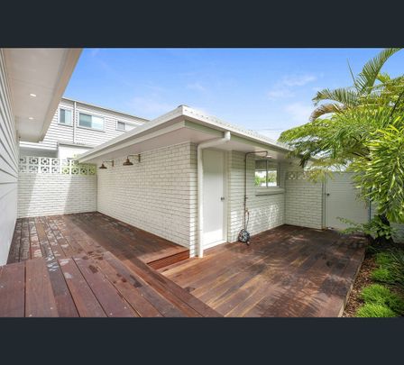 1/25 Evandale Crescent, Miami, Qld 4220 - Photo 1