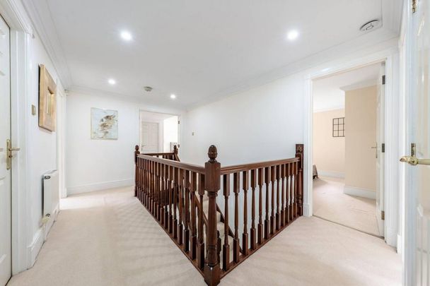 5 bedroom detached house to rent - Photo 1