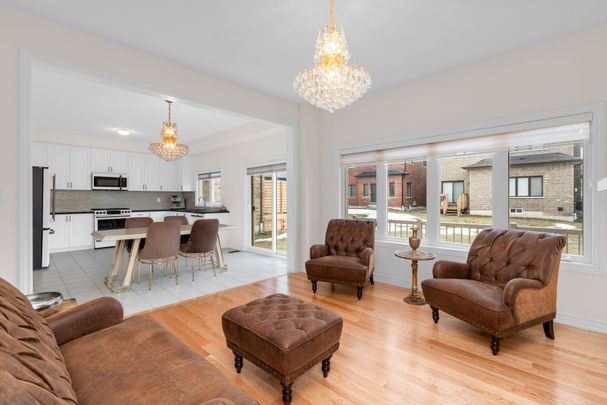 For Lease - 34 Valleo Street, Georgina, Ontario - Photo 1