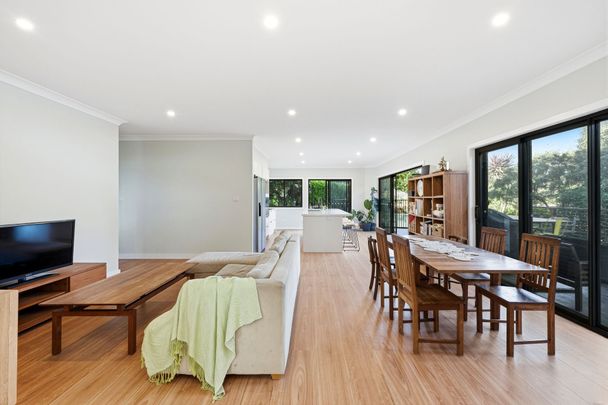 FAMILY HOME WITH EXPANSIVE OUTDOOR ENTERTAINING - Photo 1