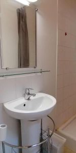 Location Appartement 1 pièce 12m² BORDEAUX 33000 - Photo 4