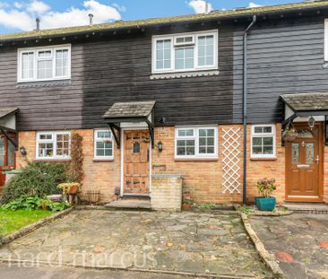 Middle Lane, Epsom - Photo 3