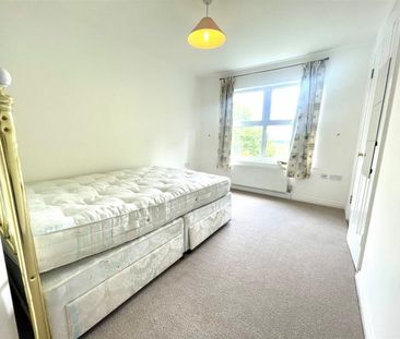 2 Bedroom Flat To Let - Photo 1