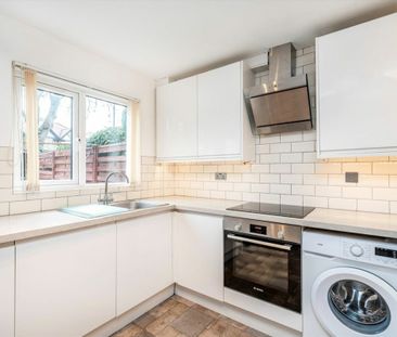 Harvesters Close, TW7, London - Photo 6