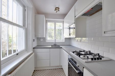Room in a Shared Flat, Burnt Ash Hill, SE12 - Photo 4