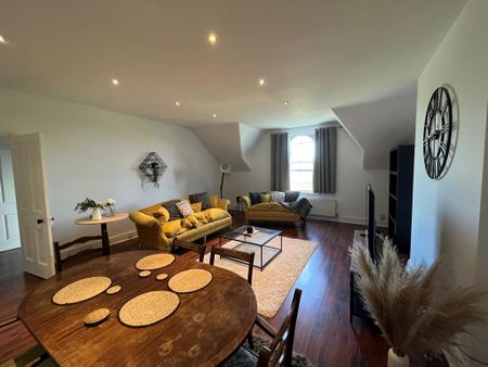 2 bedroom apartment to rent - Photo 2