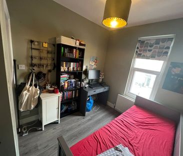 2 Bed Flat, Thornton Heath, CR7 - Photo 5