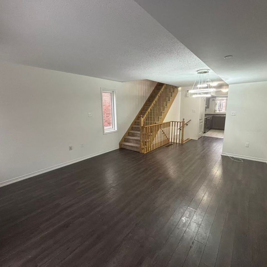 For Lease - 38 Filly Path, Oshawa, Ontario - Photo 1