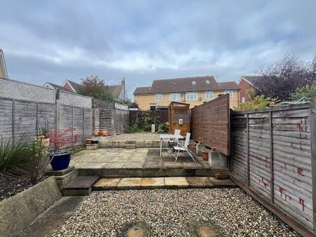 Chaffinch Way, Stowmarket - Photo 2