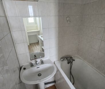 Location Appartement 2 pièces 47m² - Photo 2