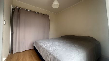 Appartement Evry Courcouronnes 3 pièce 64.05 m2 - Photo 2