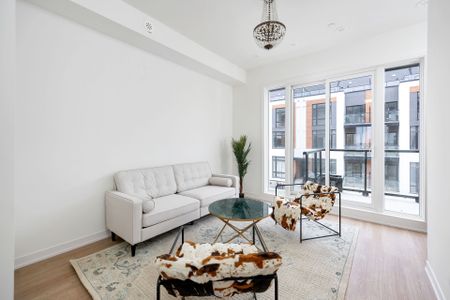 For Lease - 7 Steckley House Lane Unit# TH 610, Richmond Hill, Ontario - Photo 4