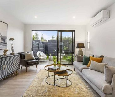 Nearly new townhouse on St Heliers border - Photo 6