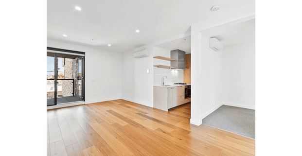 Modern One Bedroom Apartment ! - Photo 1