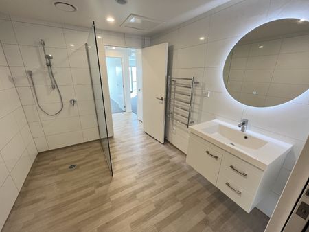 Easy Apartment Living - Photo 3