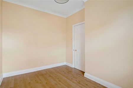4 bedroom terraced house to rent - Photo 5