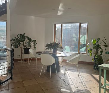 North Melbourne - Photo 2