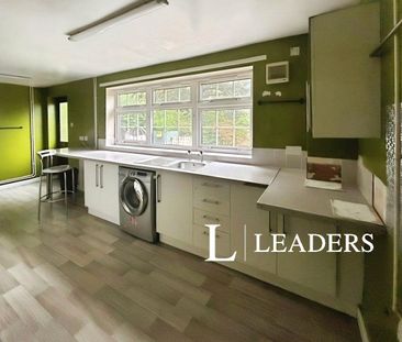3 bedroom house to rent Bath Road, Silverdale, Newcastle, ST5 - Photo 6