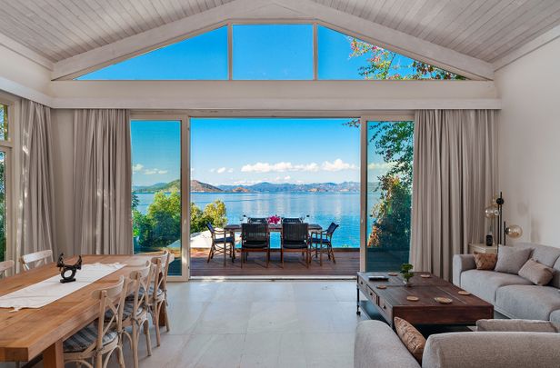 Lyxig Ovilla med 3 Sovrum, Privat Pool och Brygga i Fethiye - Photo 1
