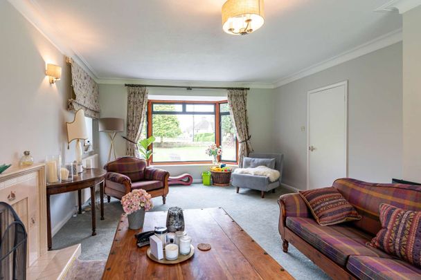 Churchfields, Stonesfield, Witney, Oxfordshire, OX29 - Photo 1