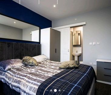 1 bedroom in a house share to rent - Photo 5