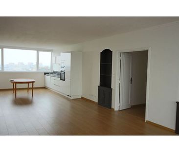 Appartement 4 pièces à - Photo 2